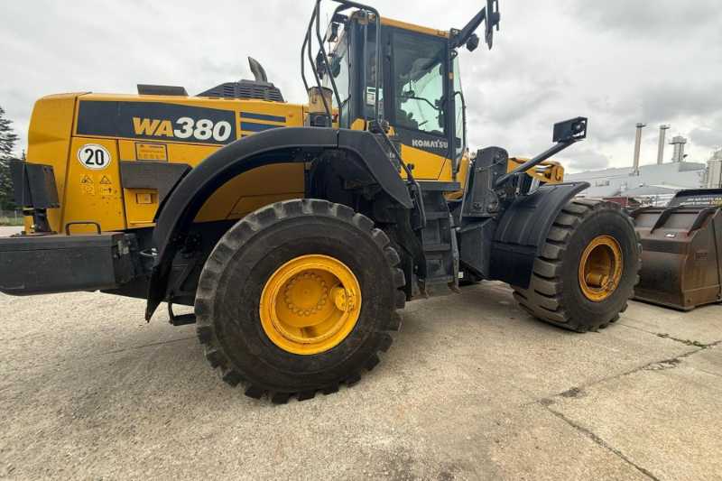OmecoHub - Immagine KOMATSU WA380-8e0